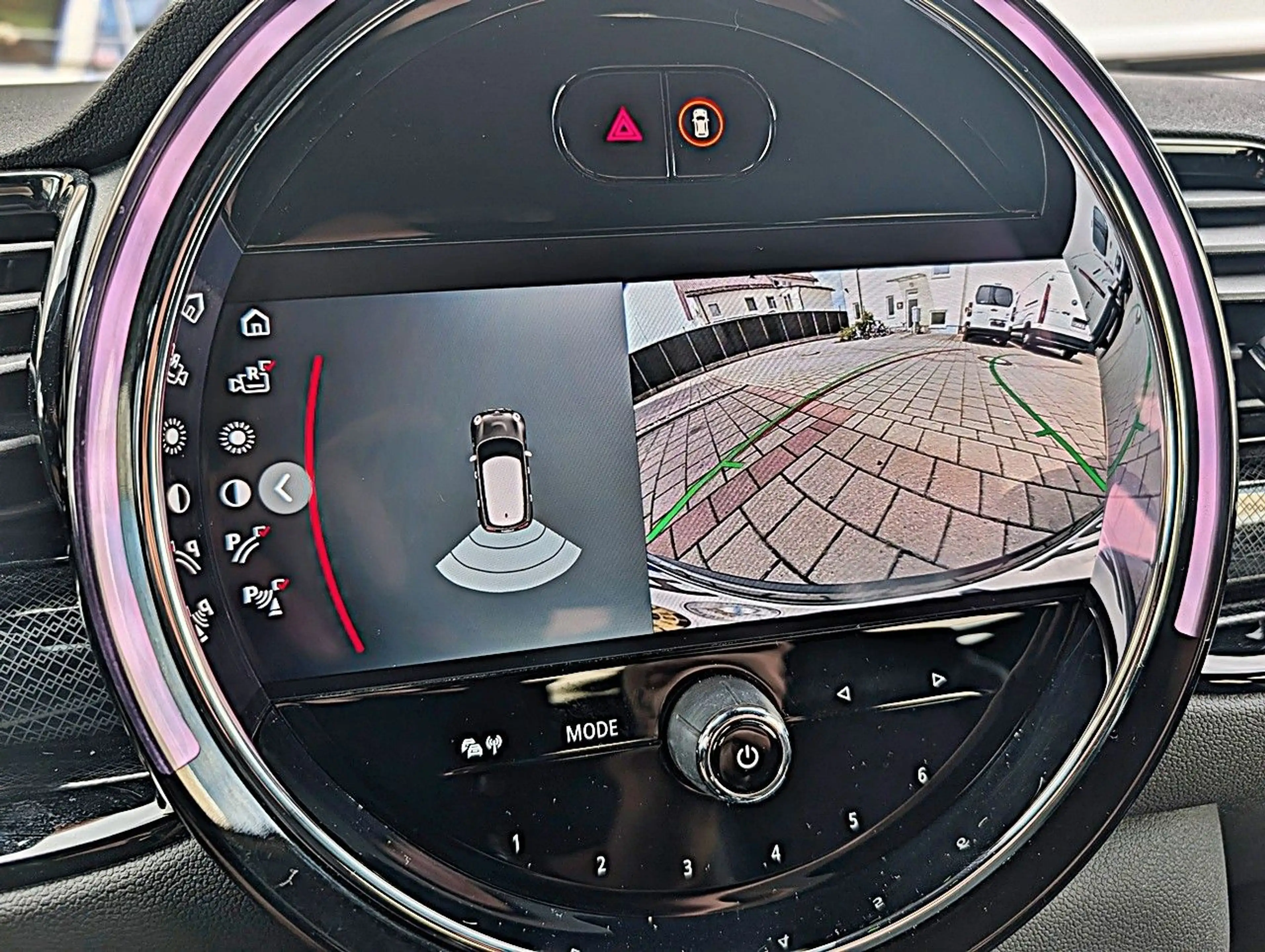 MINI John Cooper Works Clubman Clubman JohnCooperWorksAll4*NAVI/LED/CARPLAY/PDC — photo 12