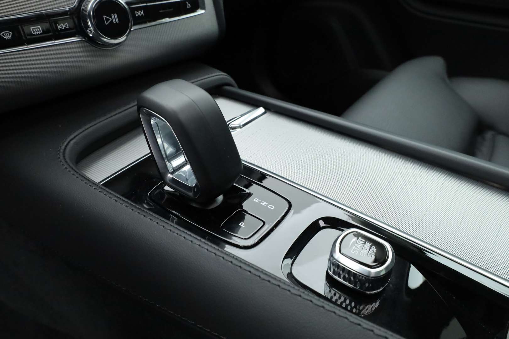 Volvo XC90 T8 Recharge Plus -  - Joinsteer - #4