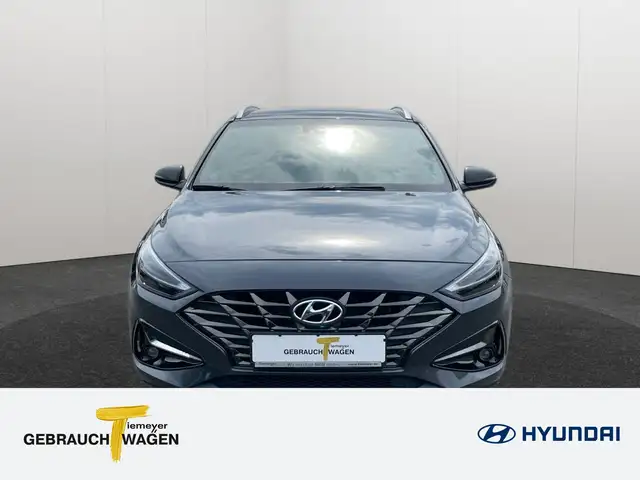 Hyundai i30 view 2