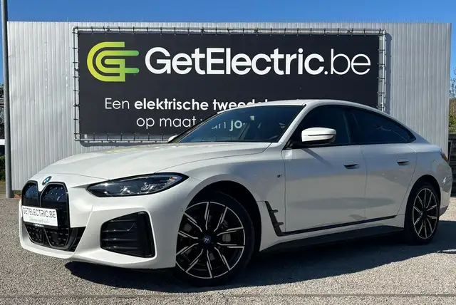 BMW i4 Gran Coupe eDrive40 M-Sport | BTW aftrekbaar | Batterijcertificaat
