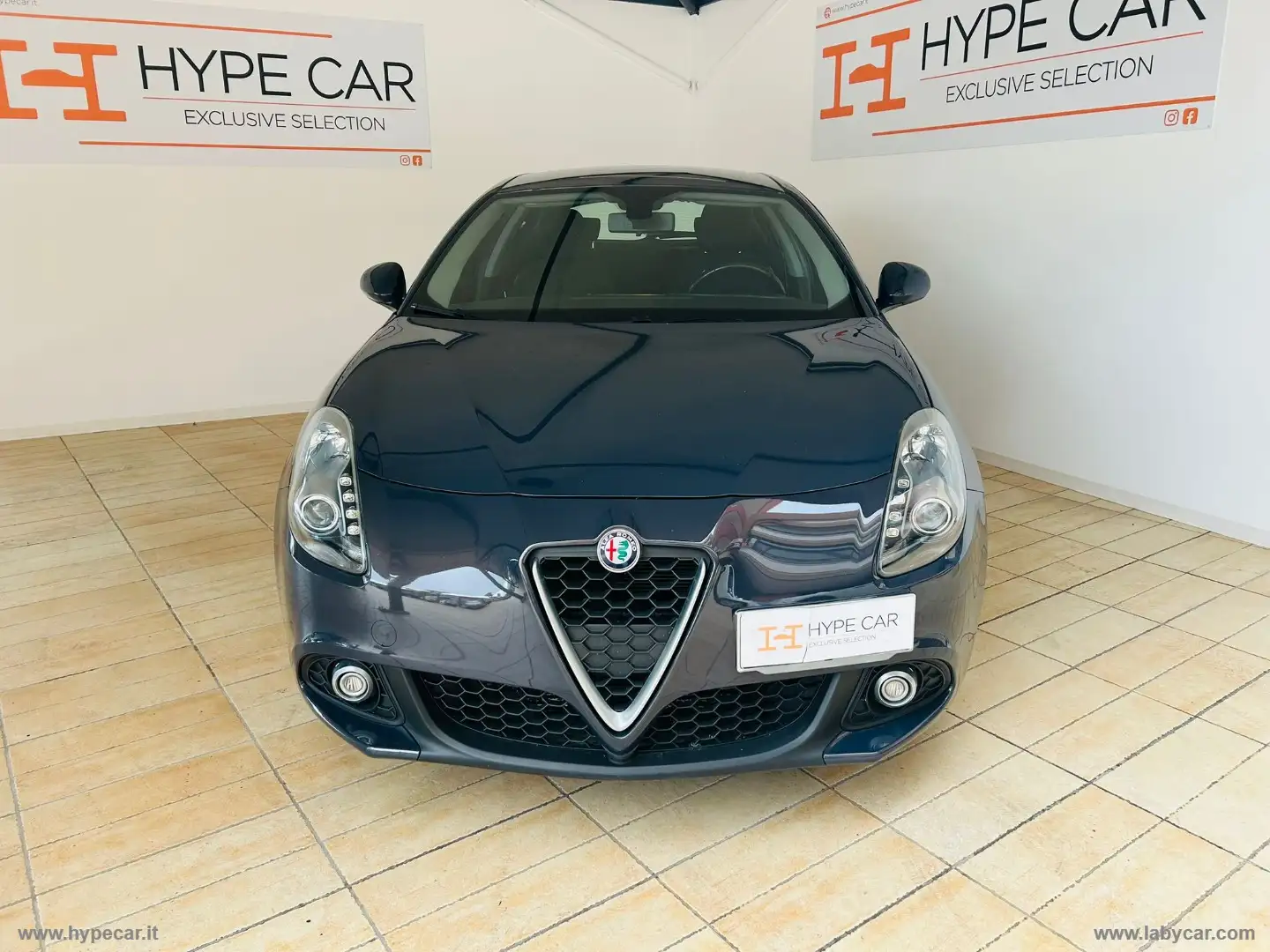 Alfa Romeo Giulietta 1.6 JTDm-2 120 CV Distinctive Grijs - 2