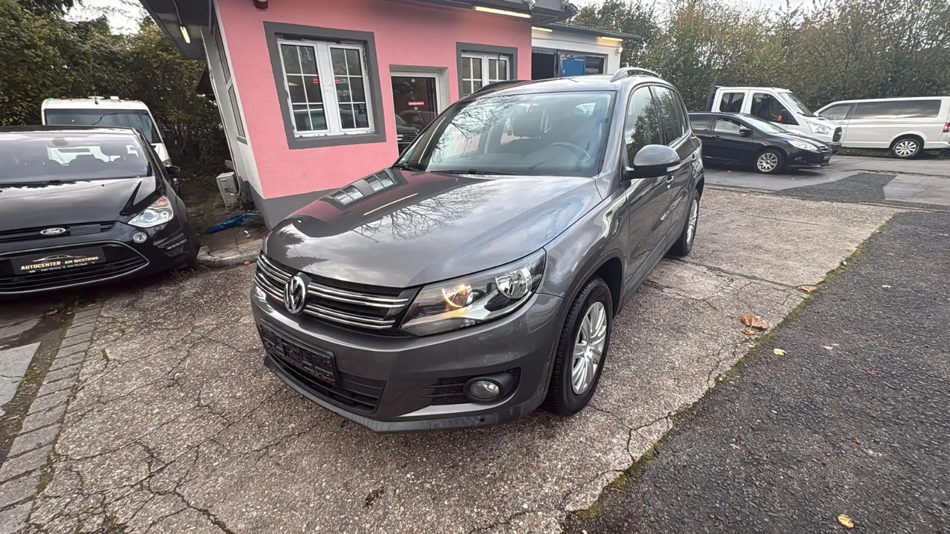 Volkswagen Tiguan Trend & Fun BMT Gris - 1