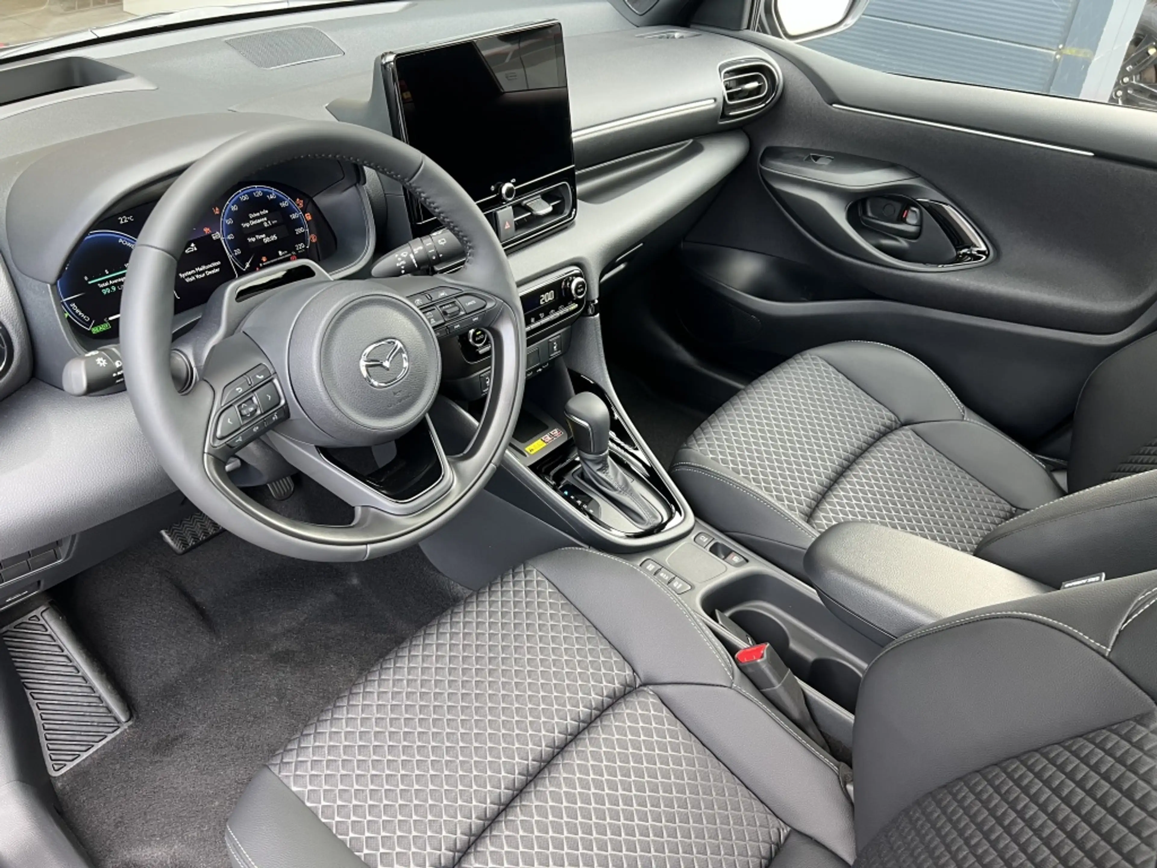 Mazda 2 Hybrid 1.5 Homura Plus automaat Panorama dak! — photo 10