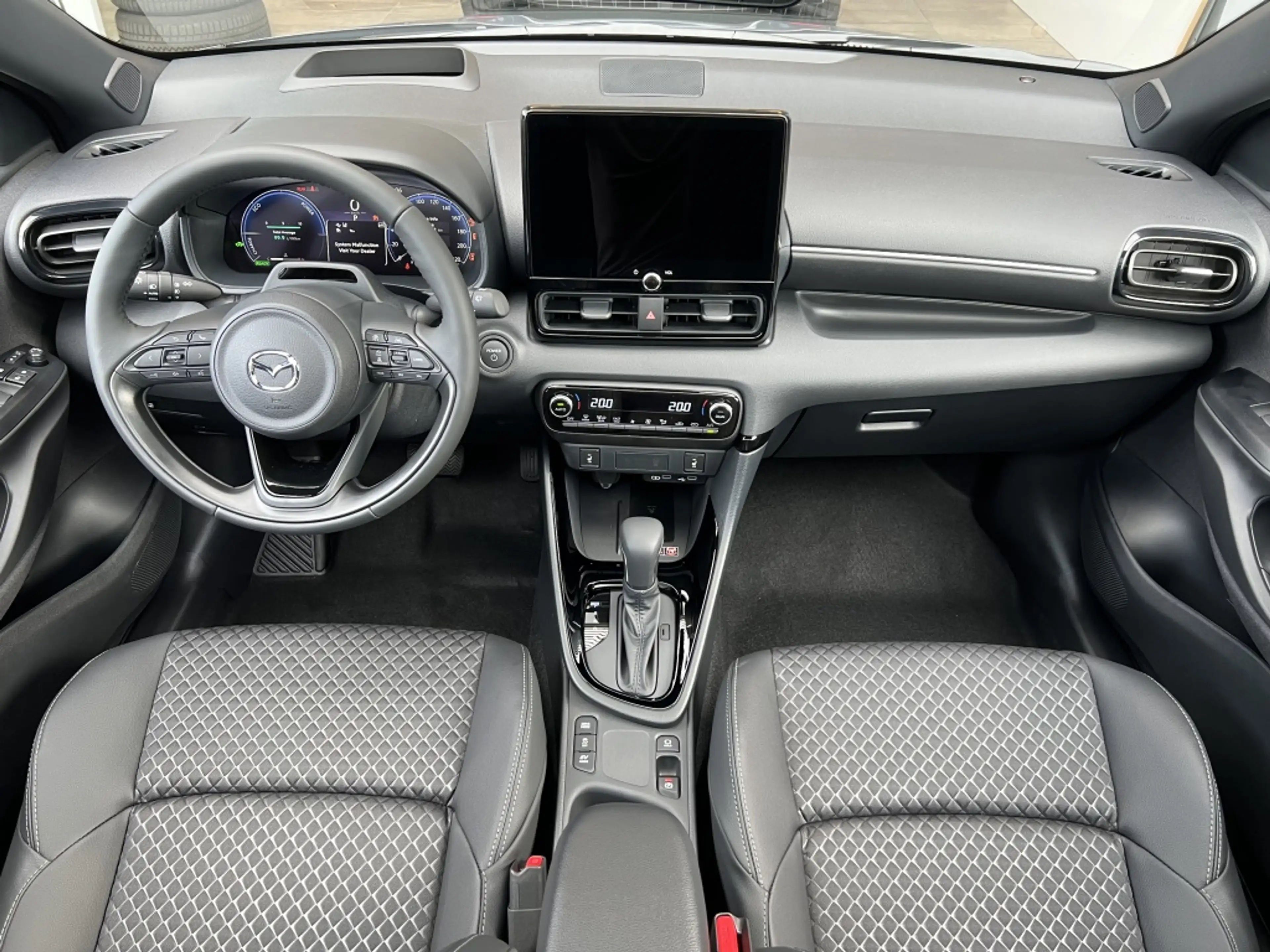 Mazda 2 Hybrid 1.5 Homura Plus automaat Panorama dak! — photo 14