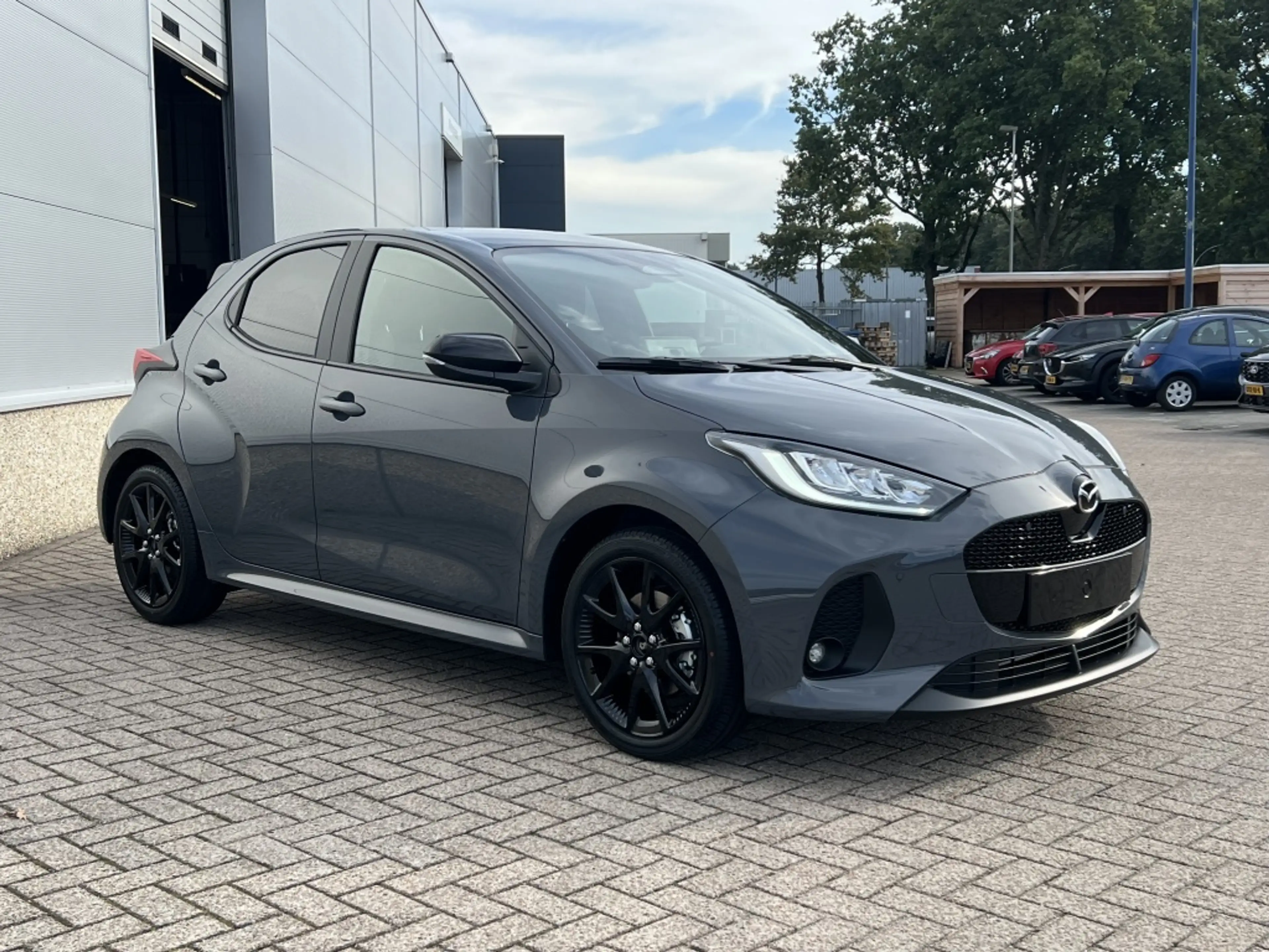 Mazda 2 Hybrid 1.5 Homura Plus automaat Panorama dak! — photo 2