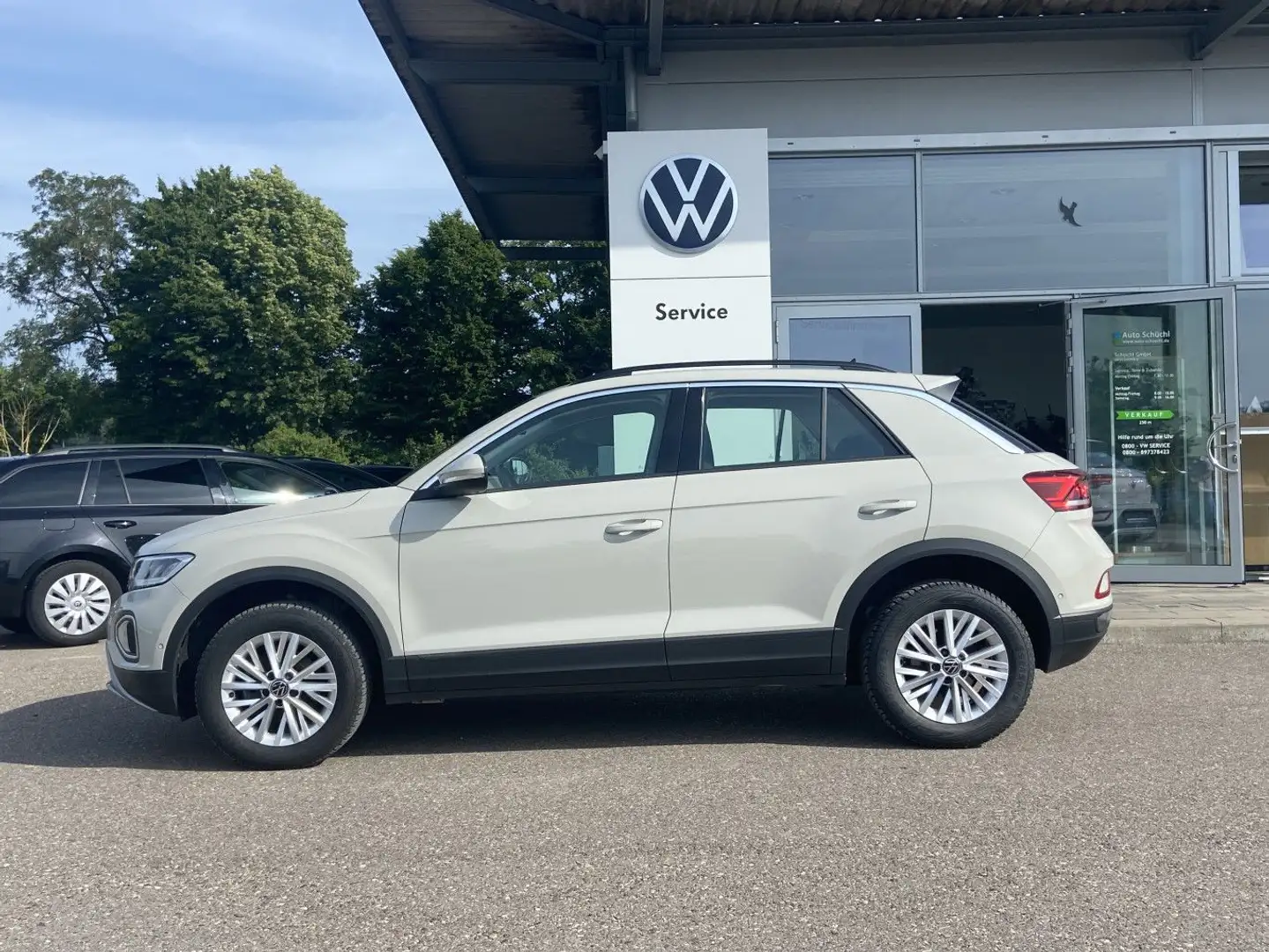 Volkswagen T-Roc 1.5 TSI DSG LIFE NAVI+LED+AHK+APP-CONNECT+ Grau - 2