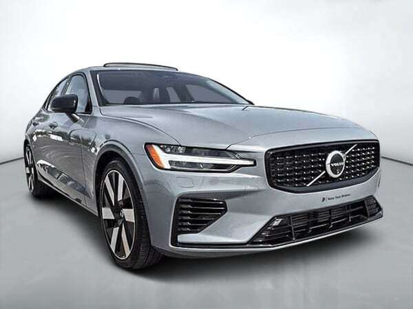 2024 Volvo S60 T8 ULTIMATE AWD PLUG IN // SIEGES MASSANT