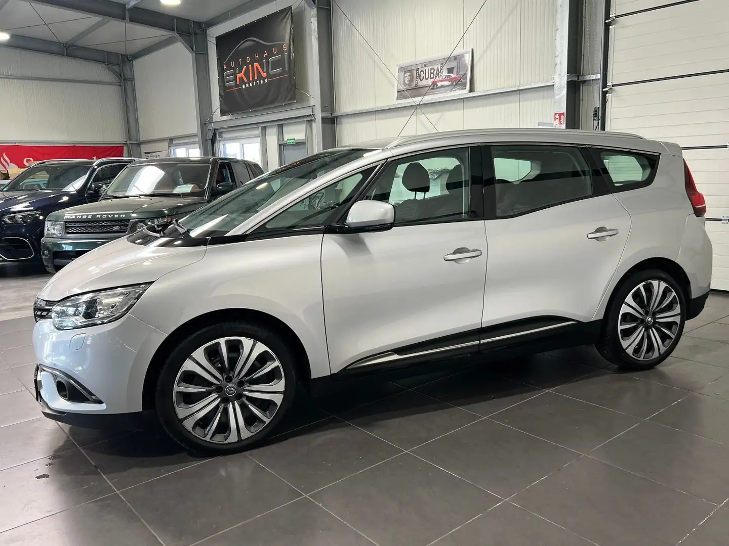 Renault Scenic Grand Scenic IV *1.7 DCI **1.Hand*NAVI*Klima** Grau - 2