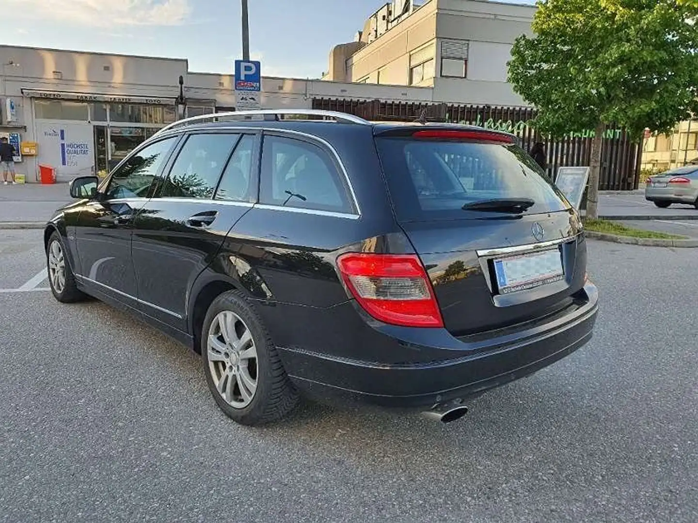 Mercedes-Benz C 220 C 220 T Avantgarde A-Edition CDI Aut. Schwarz - 2