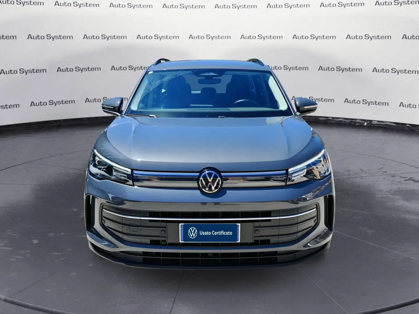 Volkswagen Tiguan Tiguan 2.0 TDI 150 CV DSG Life Gris - 2