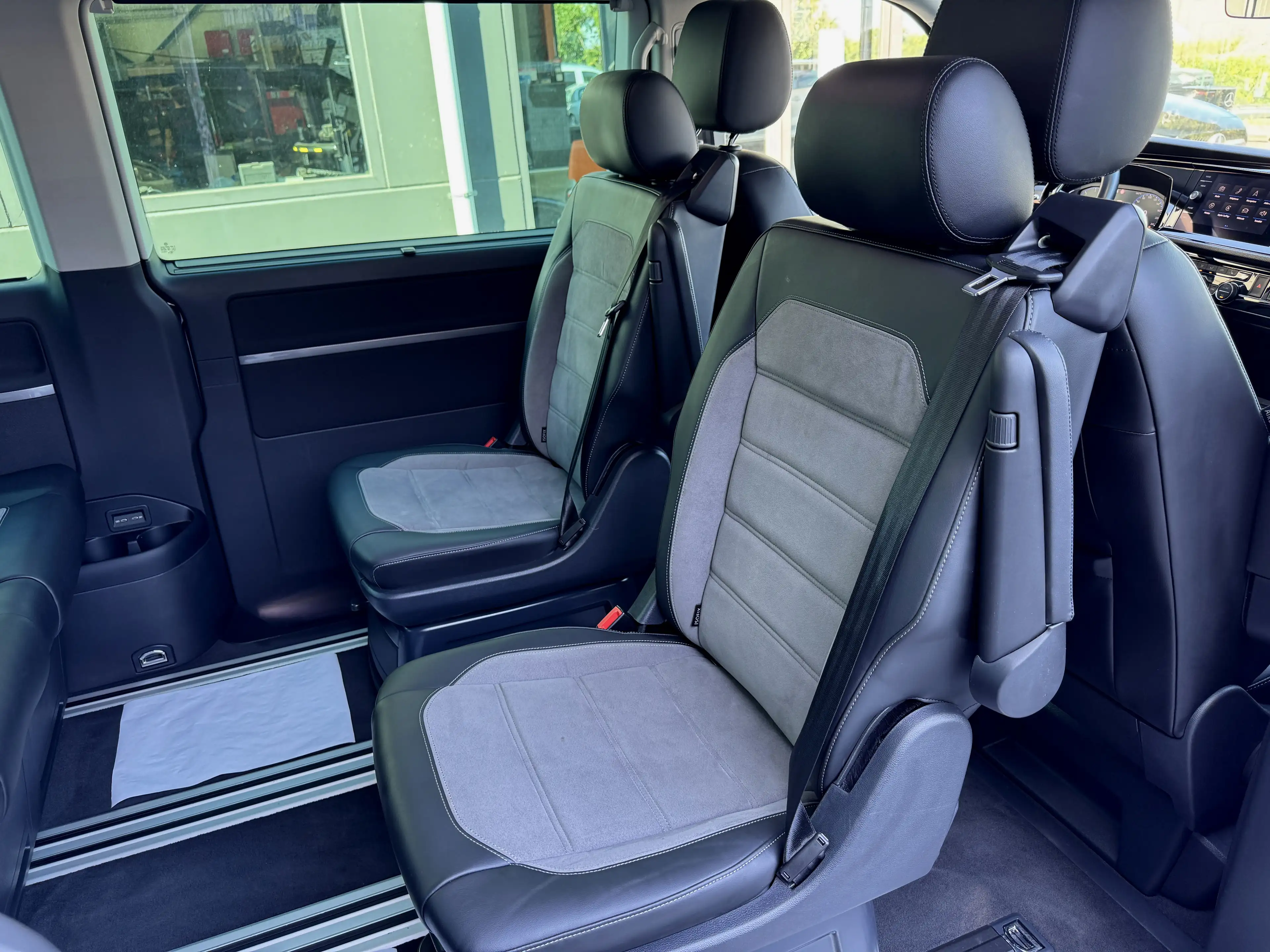 Volkswagen T6.1 Multivan 7pl /CARPLAY/VIRTUAL COCKPIT/LED **GARANTIE** — photo 11