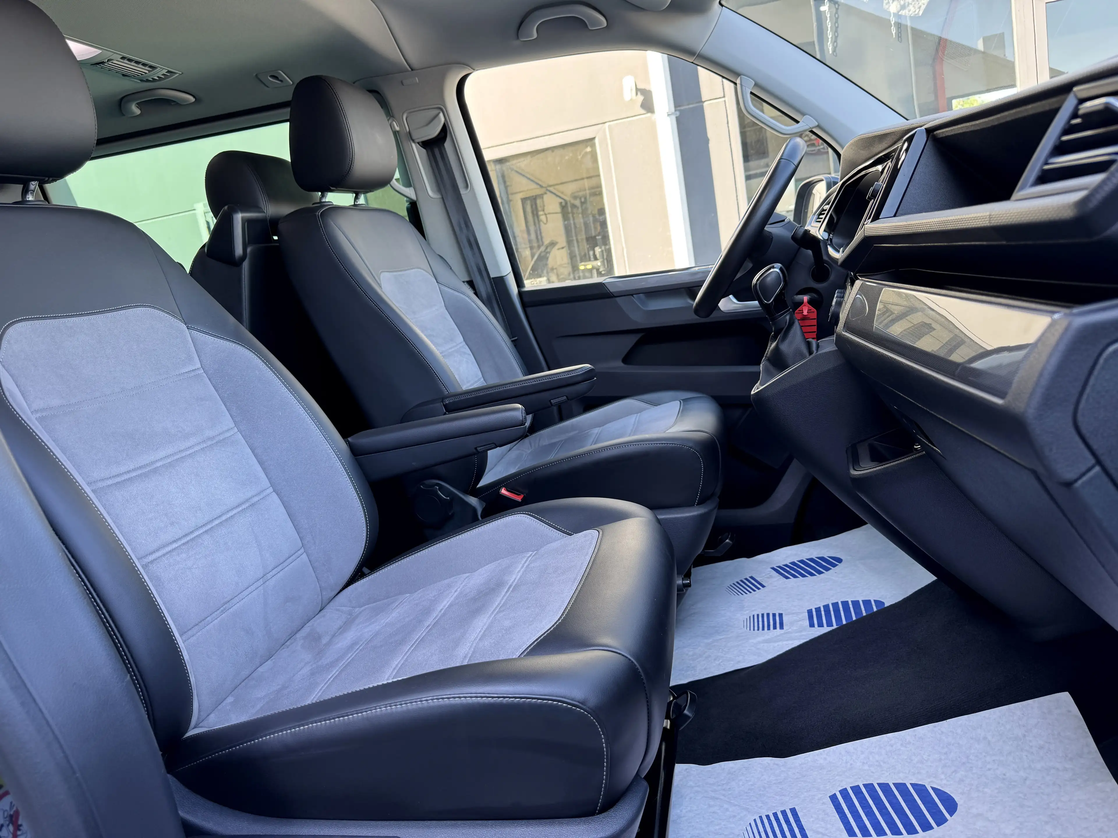 Volkswagen T6.1 Multivan 7pl /CARPLAY/VIRTUAL COCKPIT/LED **GARANTIE** — photo 9