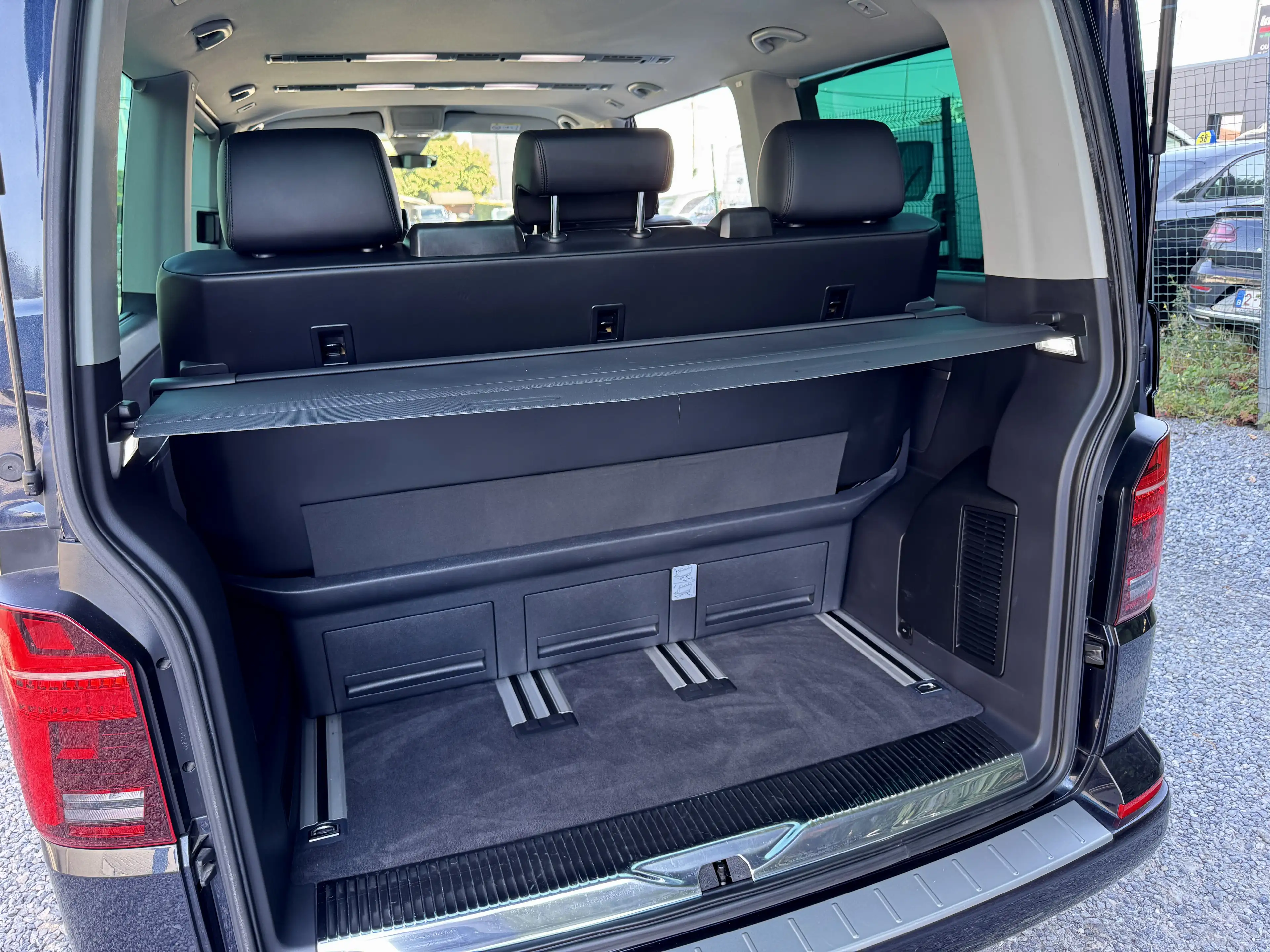 Volkswagen T6.1 Multivan 7pl /CARPLAY/VIRTUAL COCKPIT/LED **GARANTIE** — photo 12