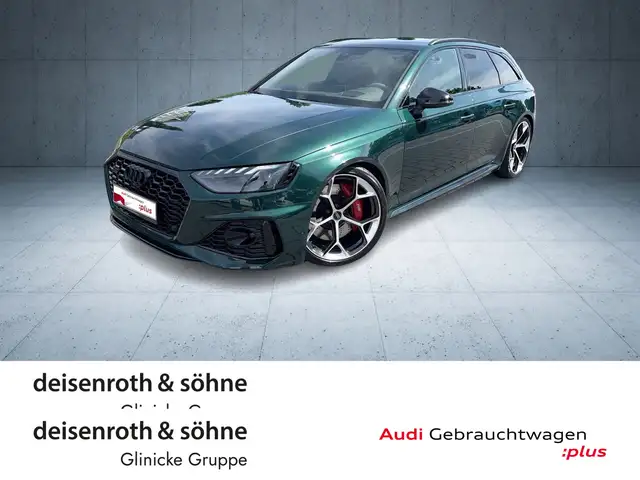 Audi RS4 Competition Plus AHK/RS-Schale/Pano/B