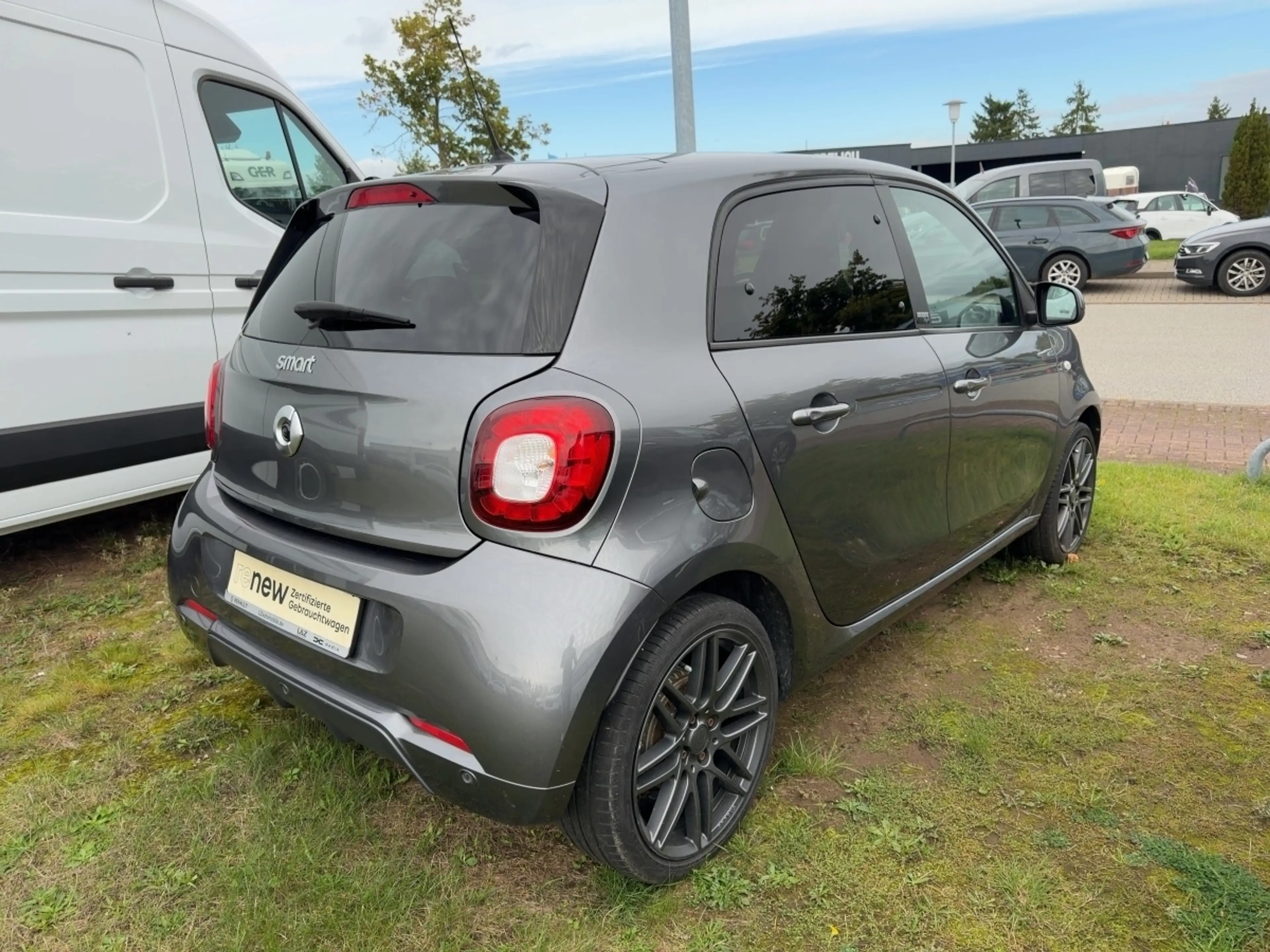 smart forFour 0.9 Turbo — photo 4