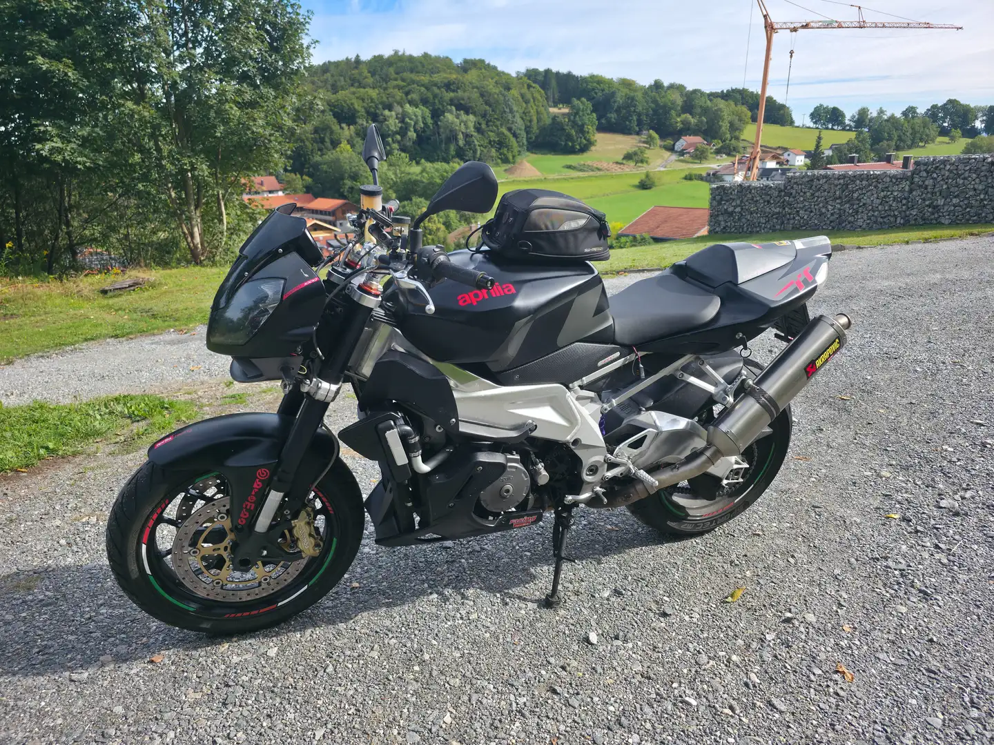 Aprilia Tuono 1000RR Noir - 1