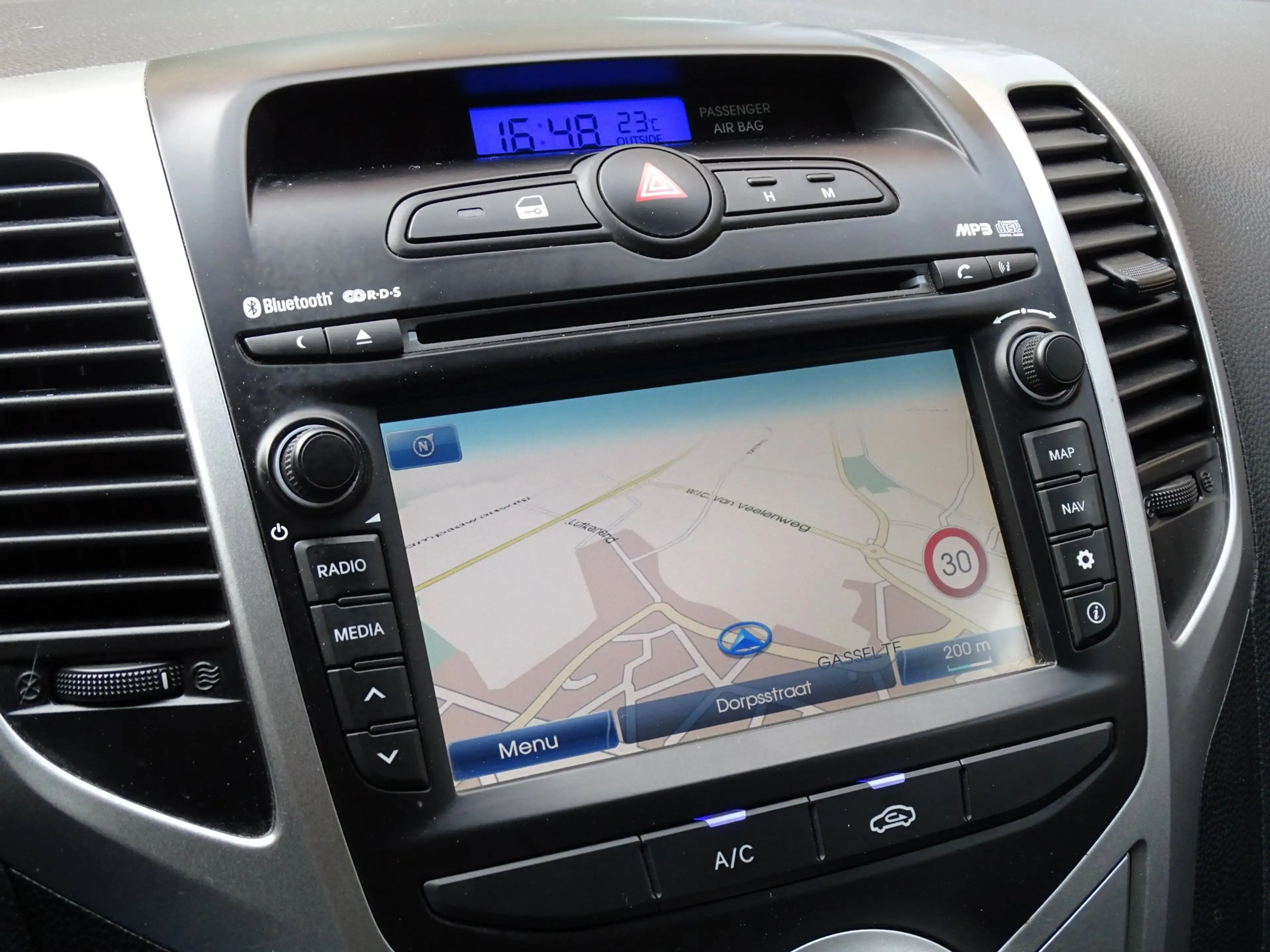 Hyundai iX20 1.4i Go! |Trekhaak|Navi|Bluetooth — photo 9