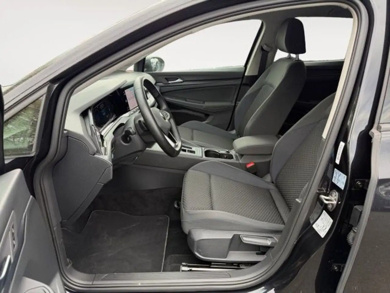 Volkswagen Golf VIII 2.0 TDI DSG United Navi,AHK,,ACC, миниатюра 9