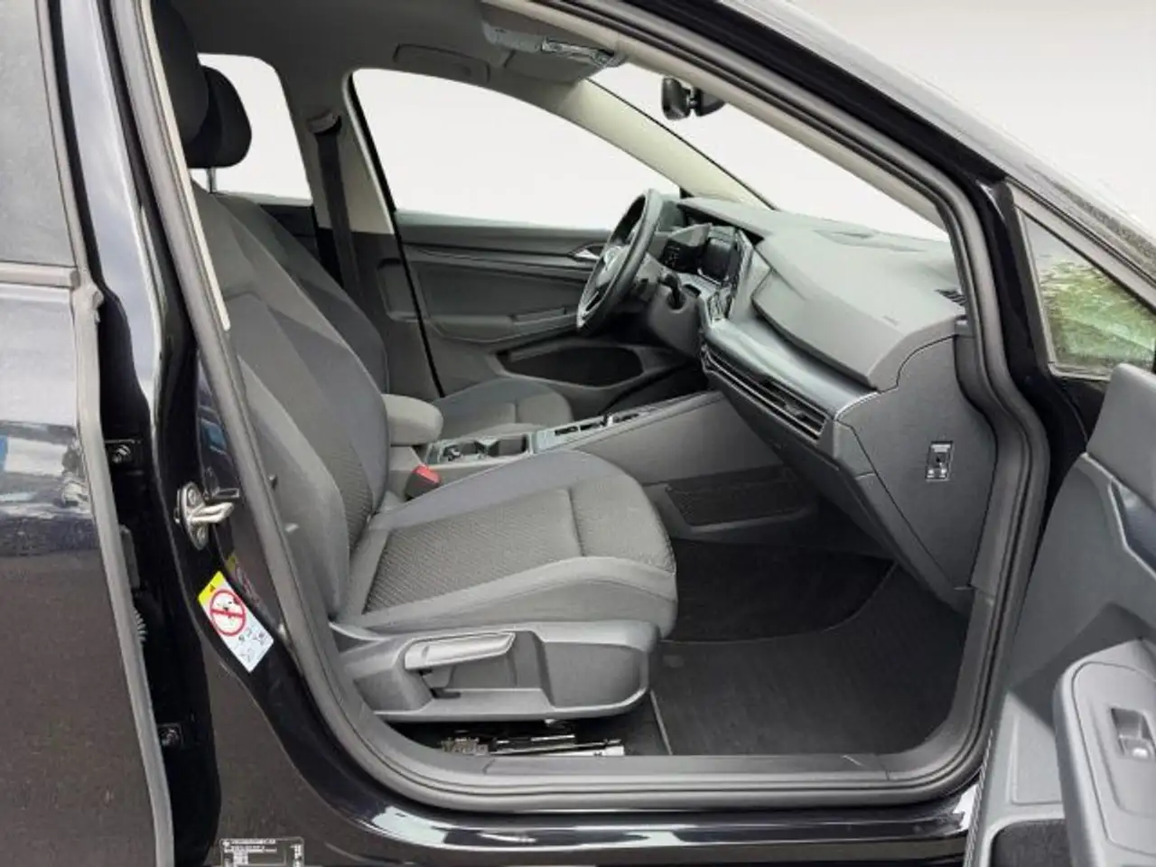 Volkswagen Golf VIII 2.0 TDI DSG United Navi,AHK,,ACC, миниатюра 15