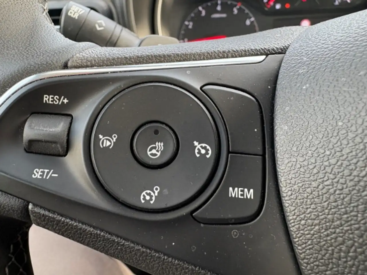 Opel Combo Life Ultimate+Alu+Kamera+Sitz-LenkHzg+AppleCarPlay 12