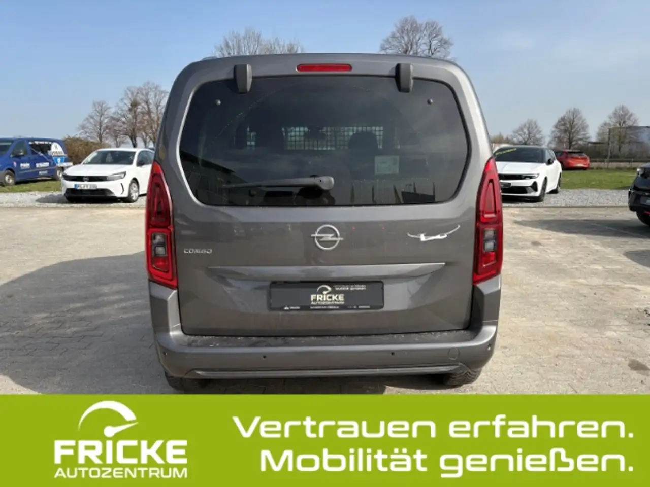 Opel Combo Life Ultimate+Alu+Kamera+Sitz-LenkHzg+AppleCarPlay 4