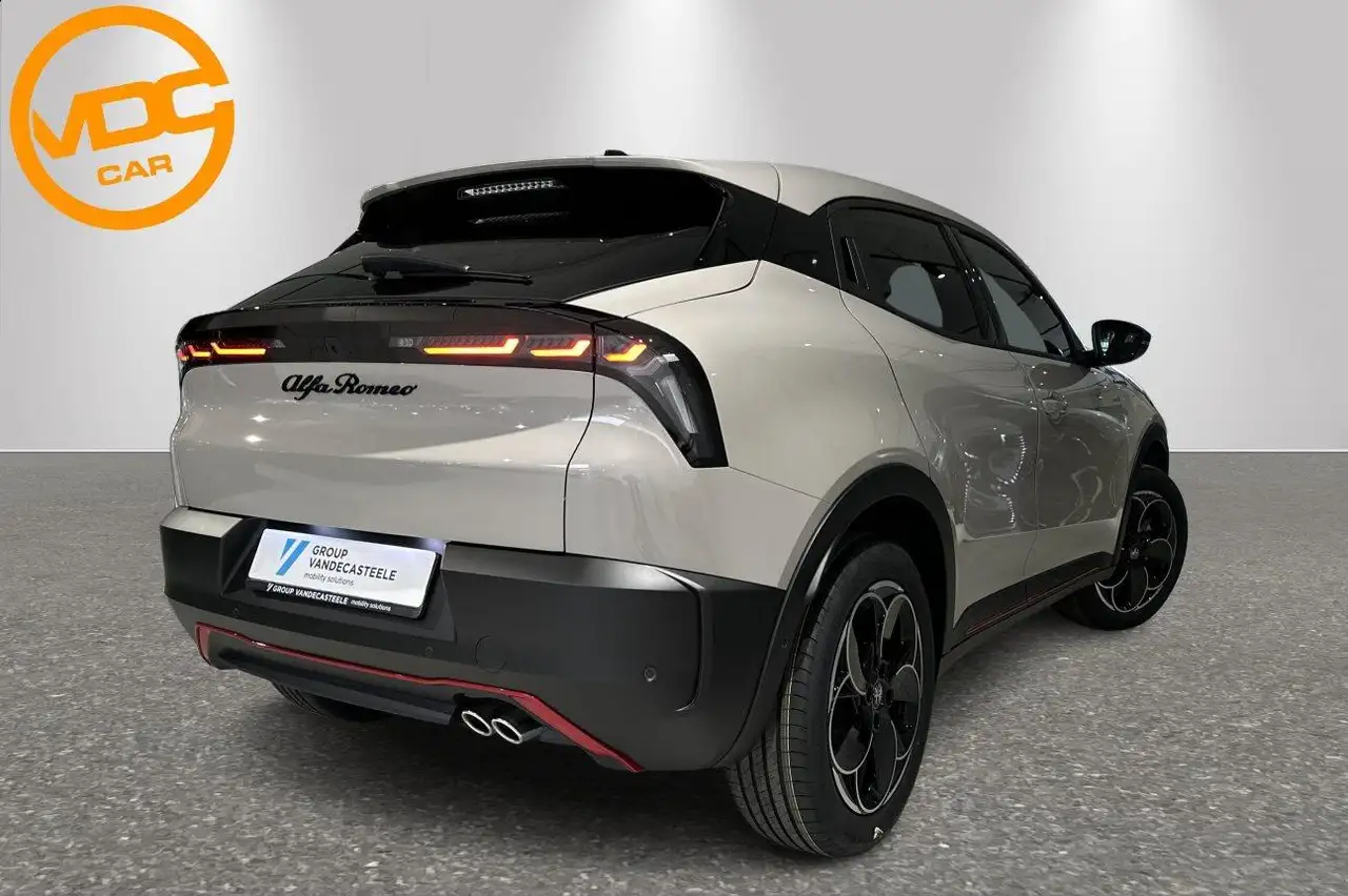 Alfa Romeo Junior 2026