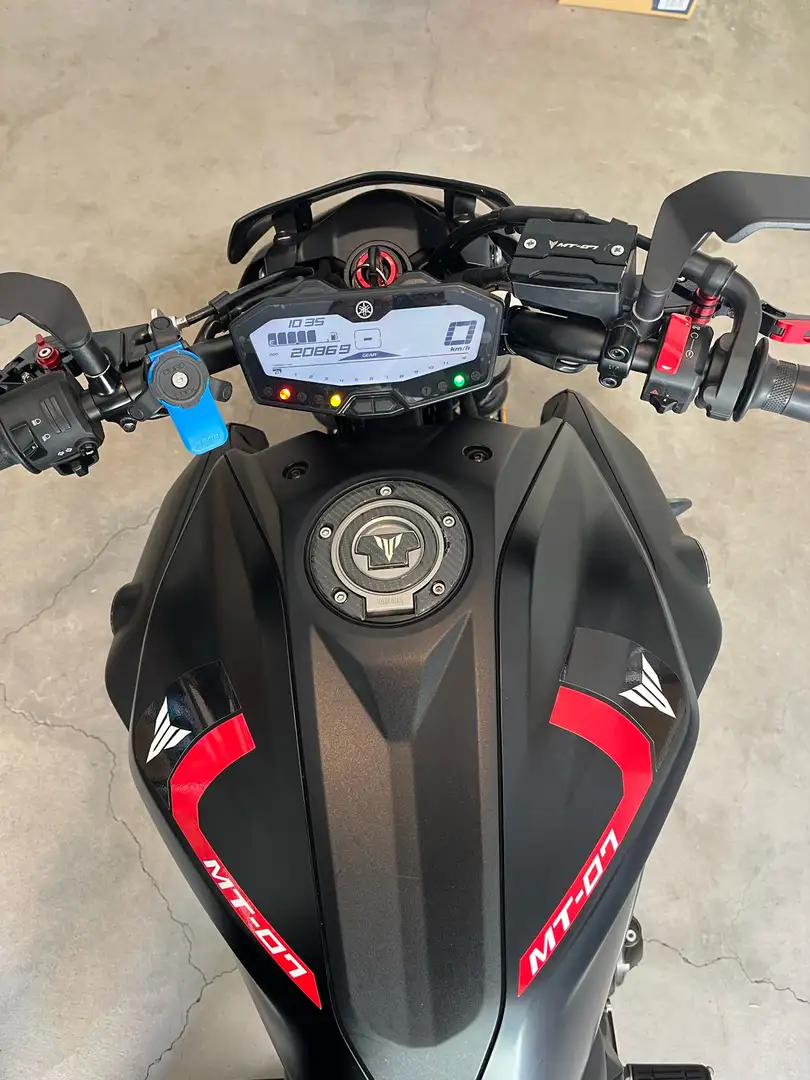 Yamaha MT-07 - 1