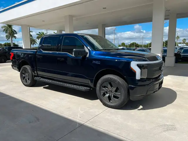 Ford F 150 Lightning Flash  2025 grosse Batterie NEU!