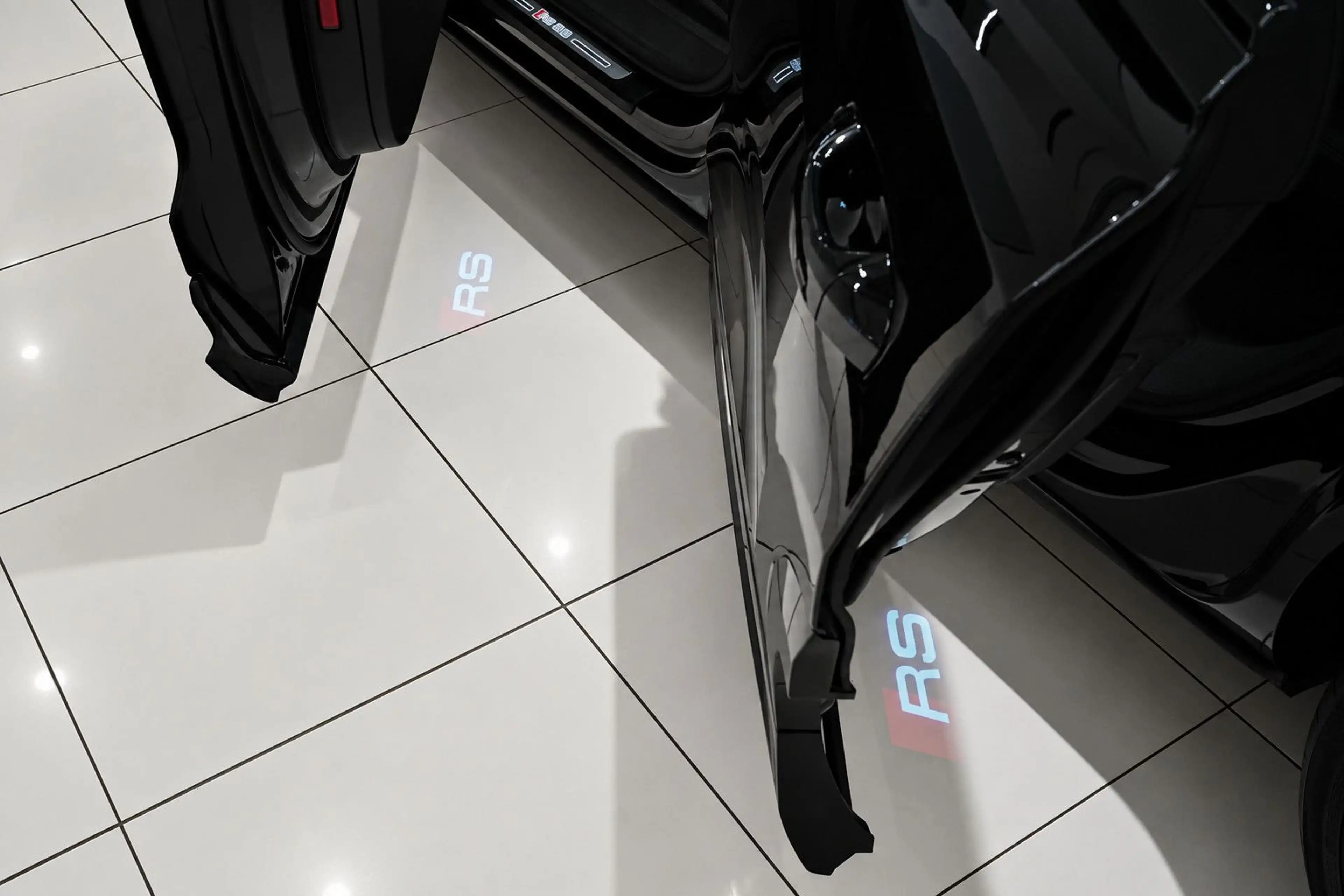 Audi RS Q8 4.0|HUD|KERAMIK|CARBON|SOFT|LUFT|3D|MASSAG| — photo 14