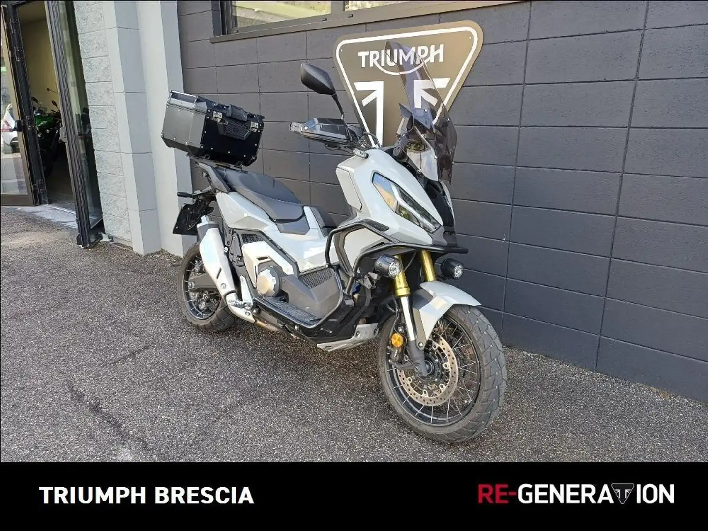 Honda X-ADV DCT Abs - TUTTI GLI ACCESSORI COMPRESI NEL PREZZO Grigio - 2