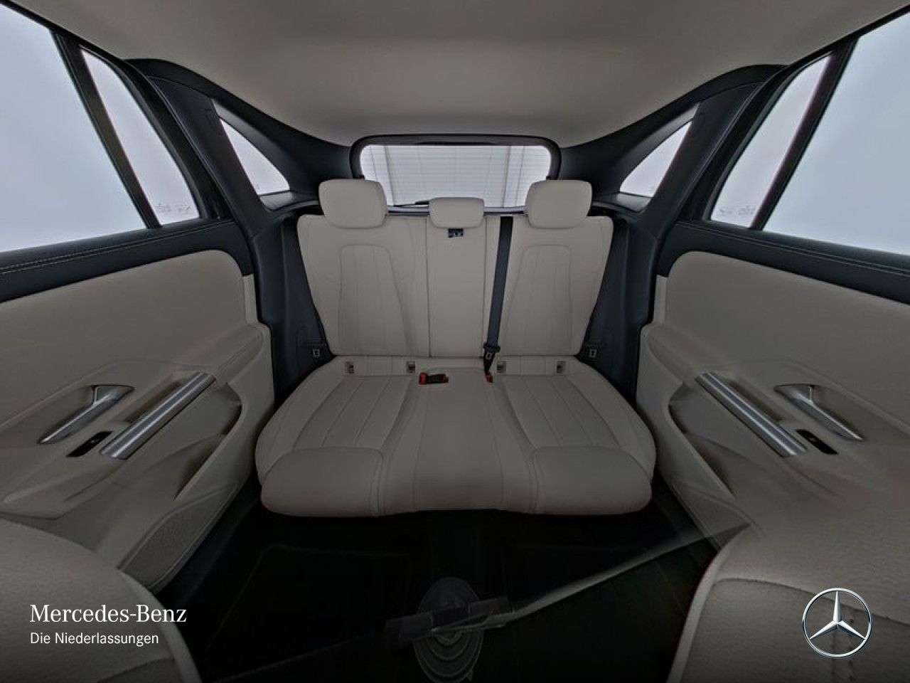 Mercedes-Benz GLA 180