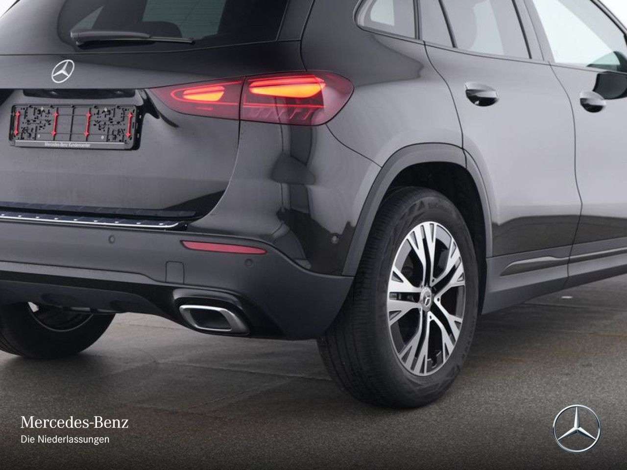 Mercedes-Benz GLA 180