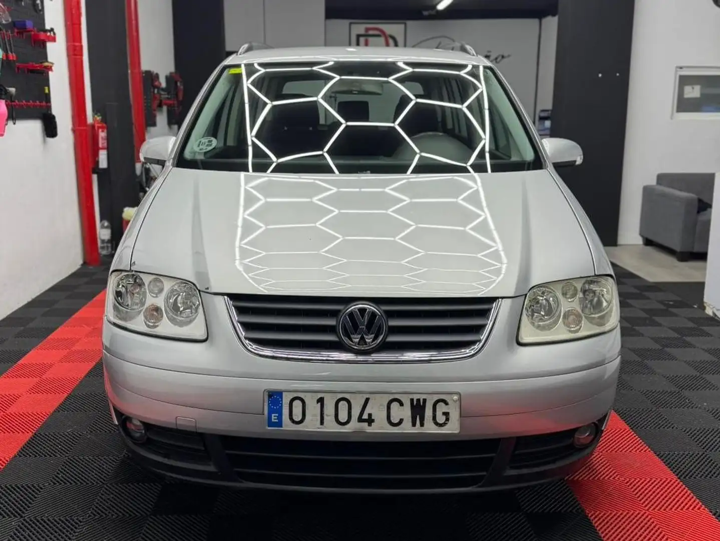 Volkswagen Touran Touran 1.9TDI Advance Advance Plateado - 2