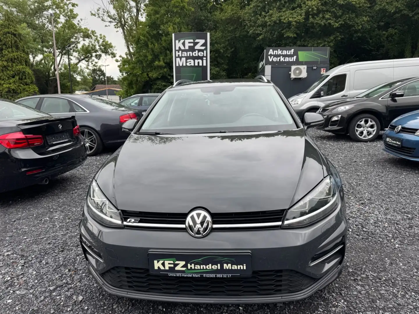 Volkswagen Golf VII Variant Comfortline R-LINE DSG NAVI AHK Grau - 2