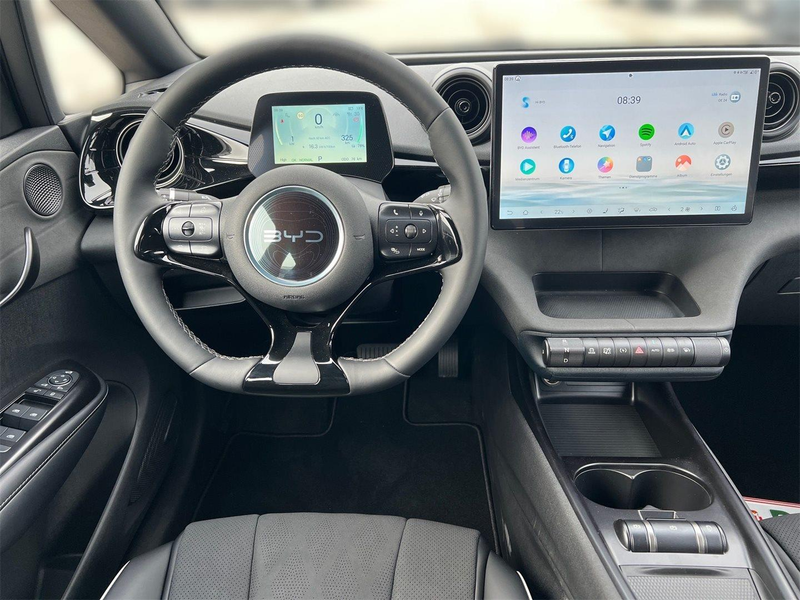 BYD Dolphin 60,4 kWh Comfort Österreich paket — photo 9