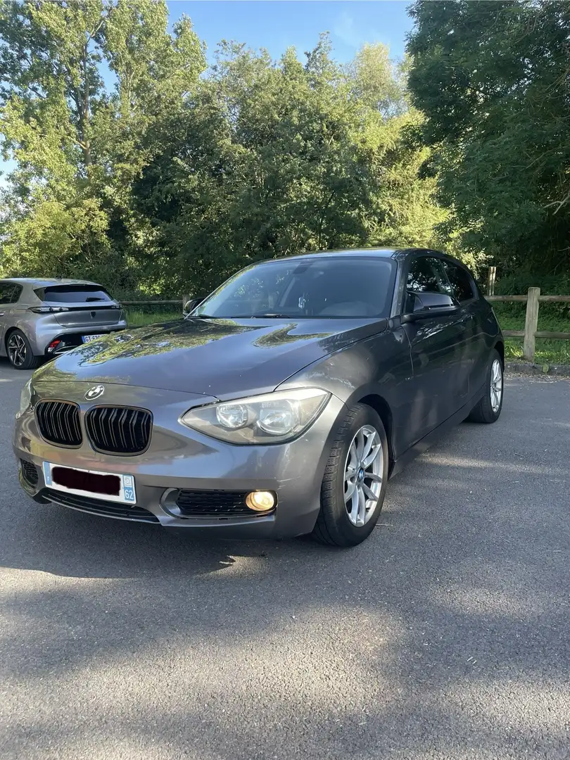 BMW 118 118d Sport Line Gris - 2