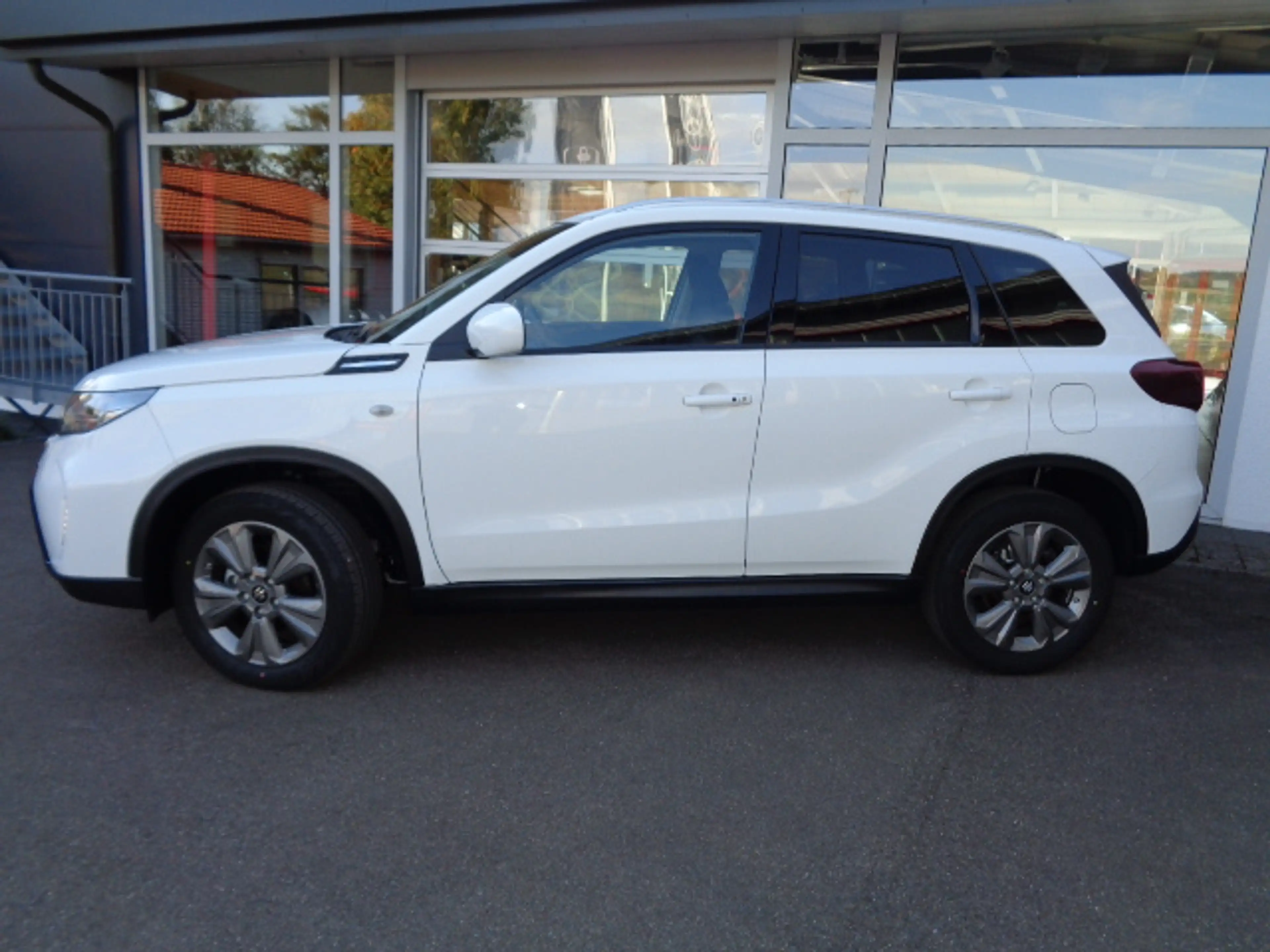 Suzuki Vitara 1.4 Mild-Hybrid ALLGRIP Comfort — photo 3
