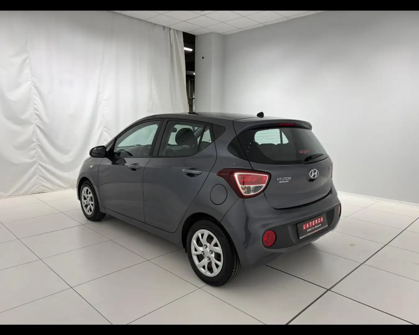 Hyundai i10 1.0 MPI Tech - 2