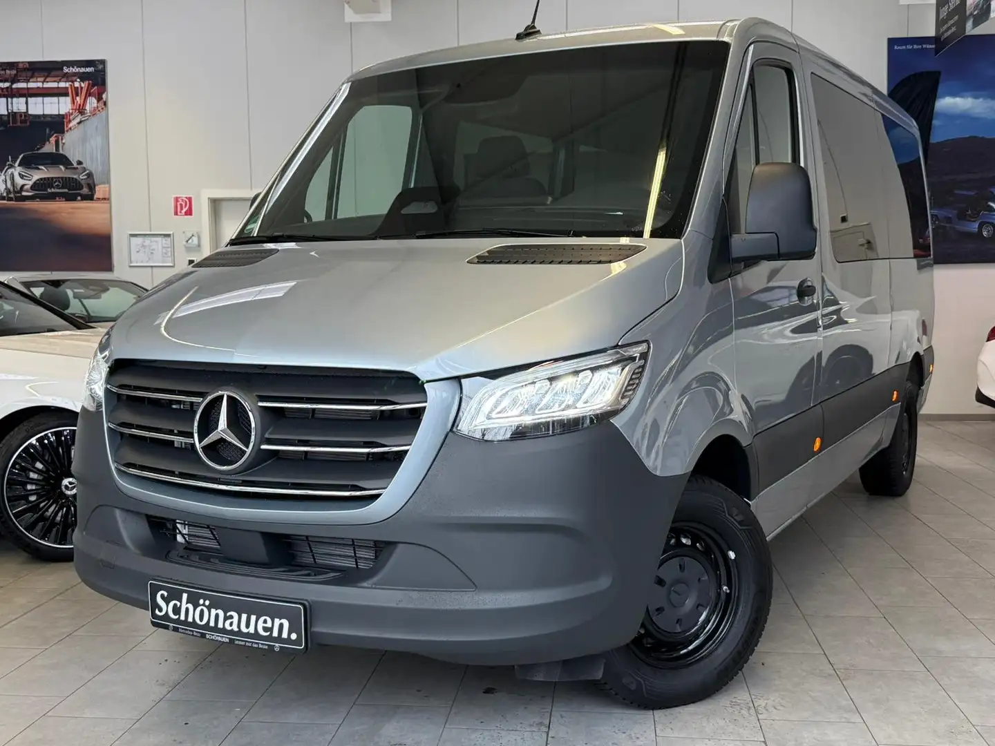 Mercedes-Benz Sprinter 317 CDI Tourer PRO LED+AHK3,5+E-SCHIEBE Silber - 1