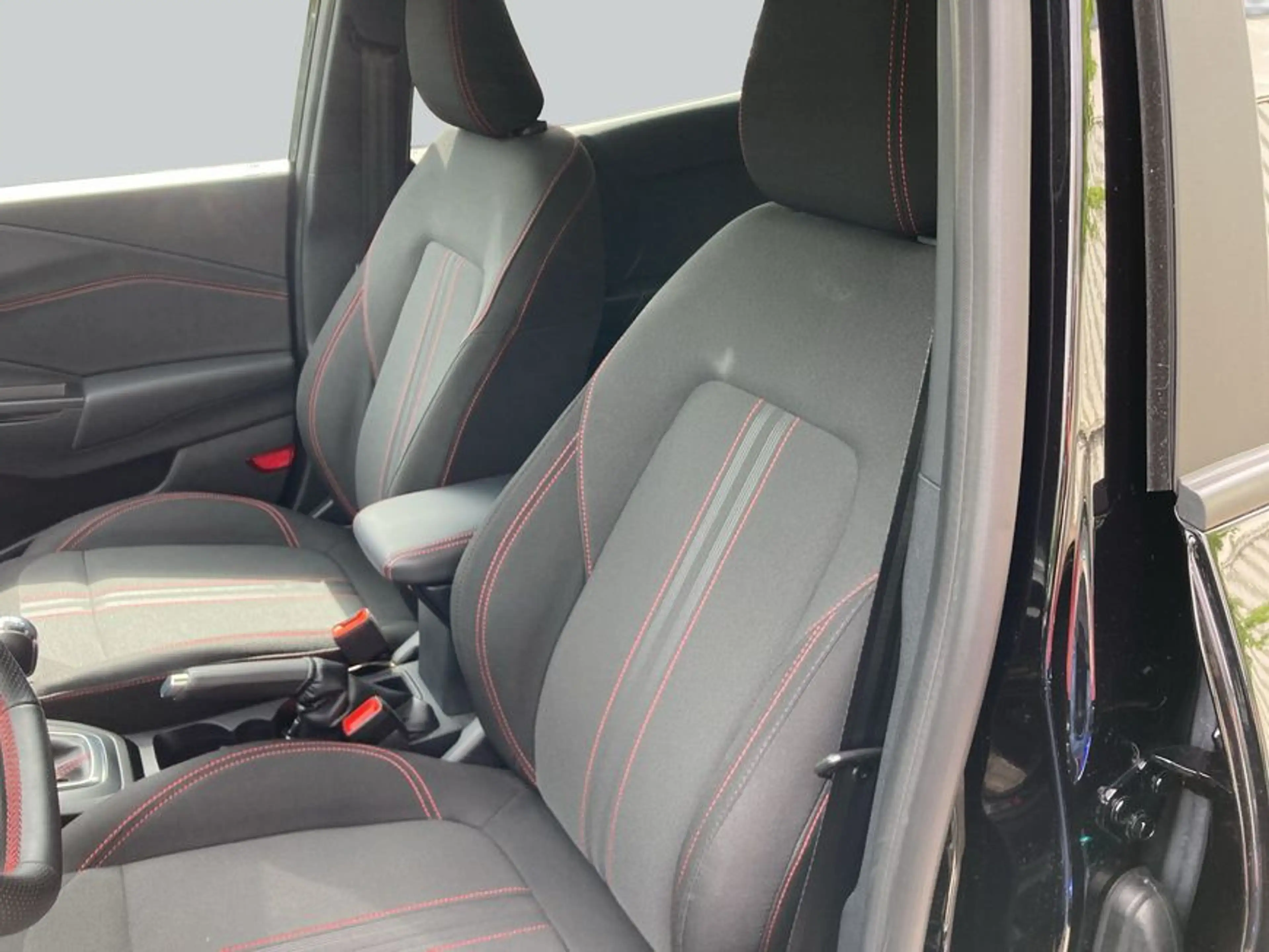 Ford Puma 1.0 EcoBoost Hybrid ST-LINE — photo 11