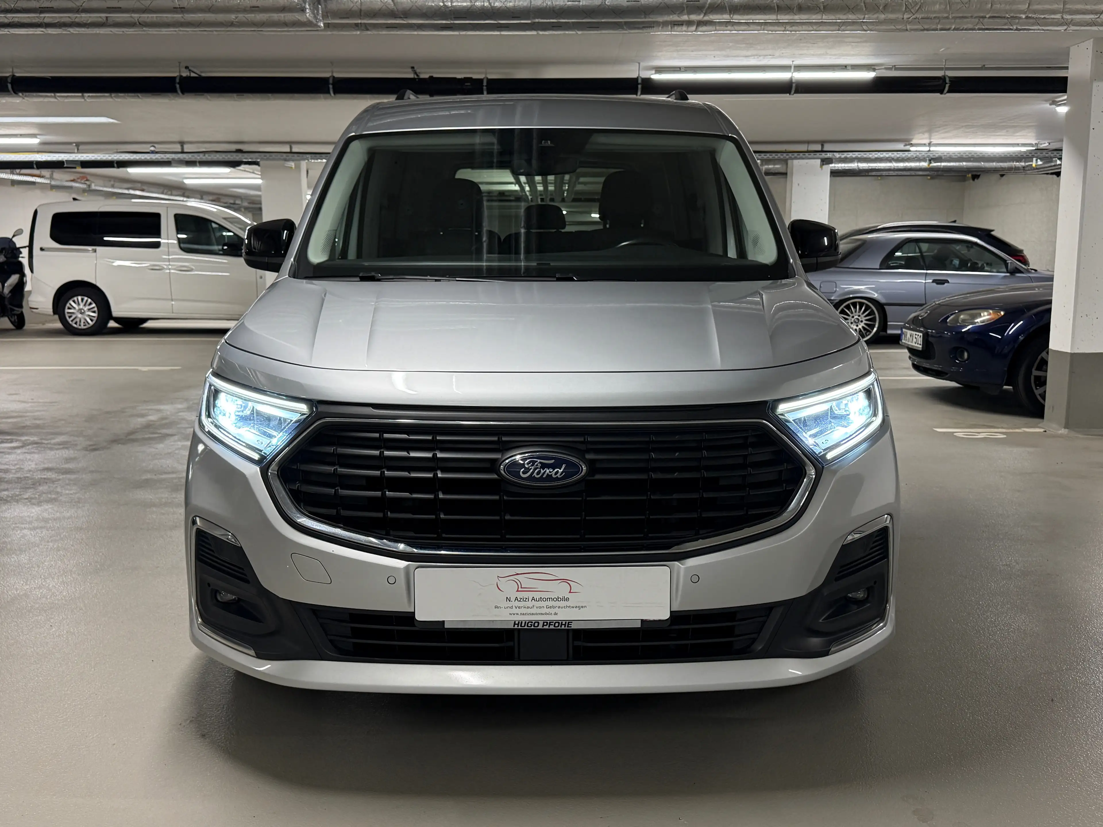Ford Tourneo Connect 2.0 Ecoblue Titanium Automatik*PDC* — photo 2