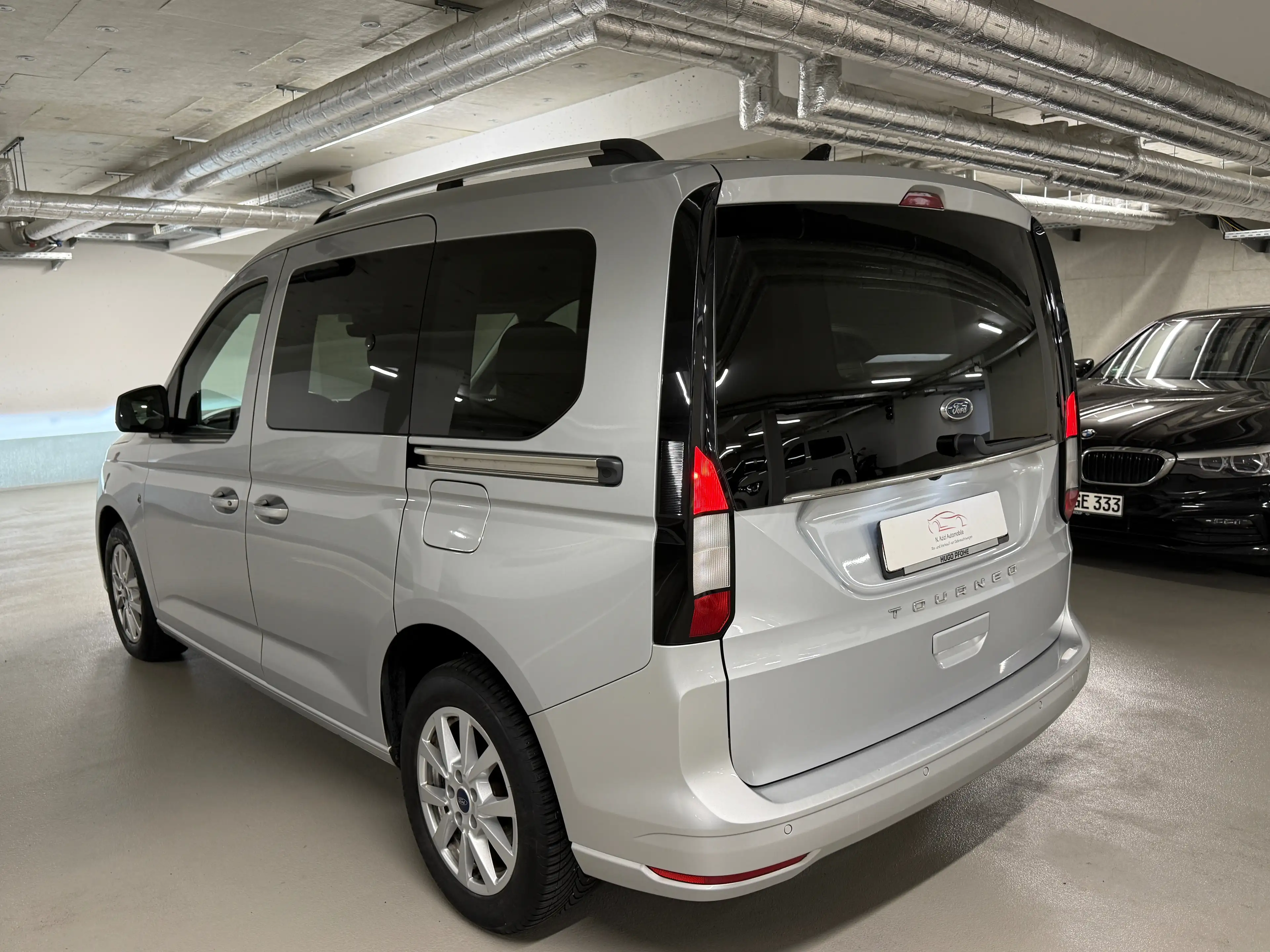 Ford Tourneo Connect 2.0 Ecoblue Titanium Automatik*PDC* — photo 6