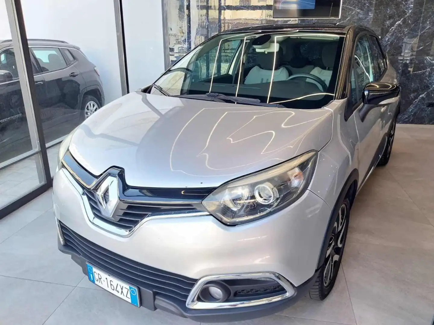 Renault Captur 1.2 TCe 120 CV EDC Energy R-Link Grigio - 2