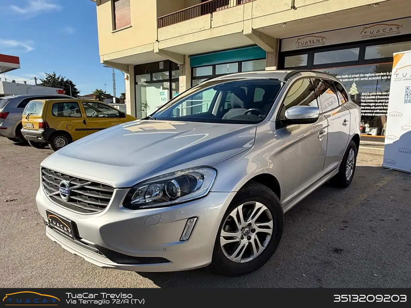 Volvo XC60 Business 2.0 D4 Серый - 1