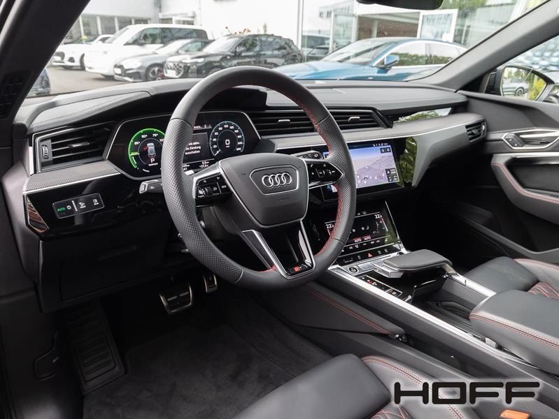 Audi Q8 e-tron 55 quattro S line Edition Matrix Assitenz p — photo 4