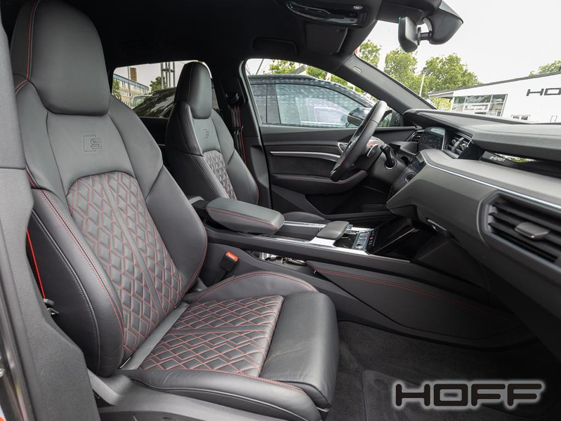 Audi Q8 e-tron 55 quattro S line Edition Matrix Assitenz p — photo 11