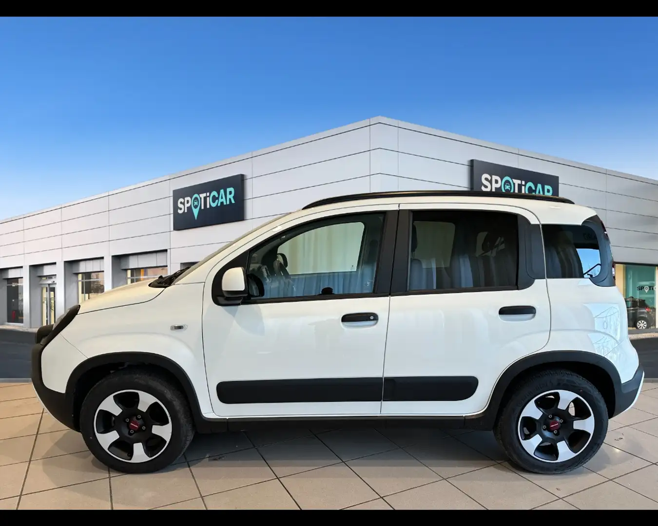 Fiat Panda 1.0 FireFly Hybrid Cross Bianco - 2