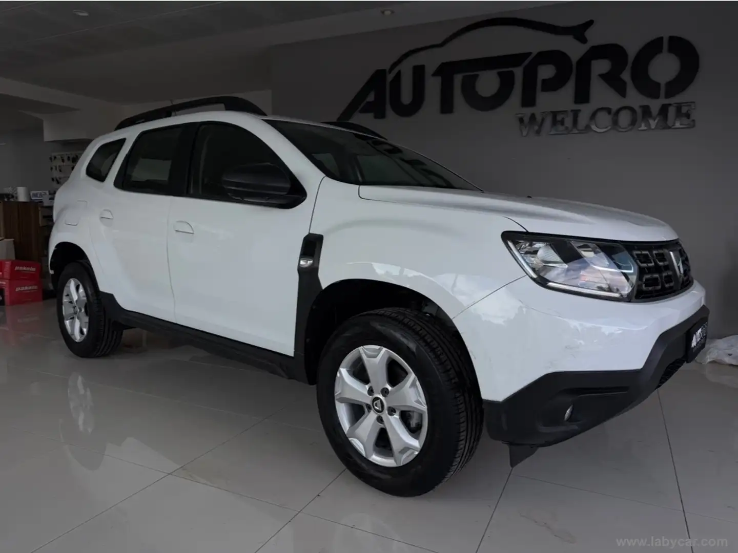 Dacia Duster 1.0 TCe 100 CV ECO-G 4x2 Comfort Bianco - 2