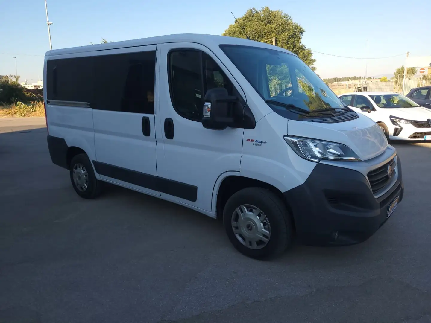 Fiat Ducato 9 POSTI PANORAMA Bianco - 2