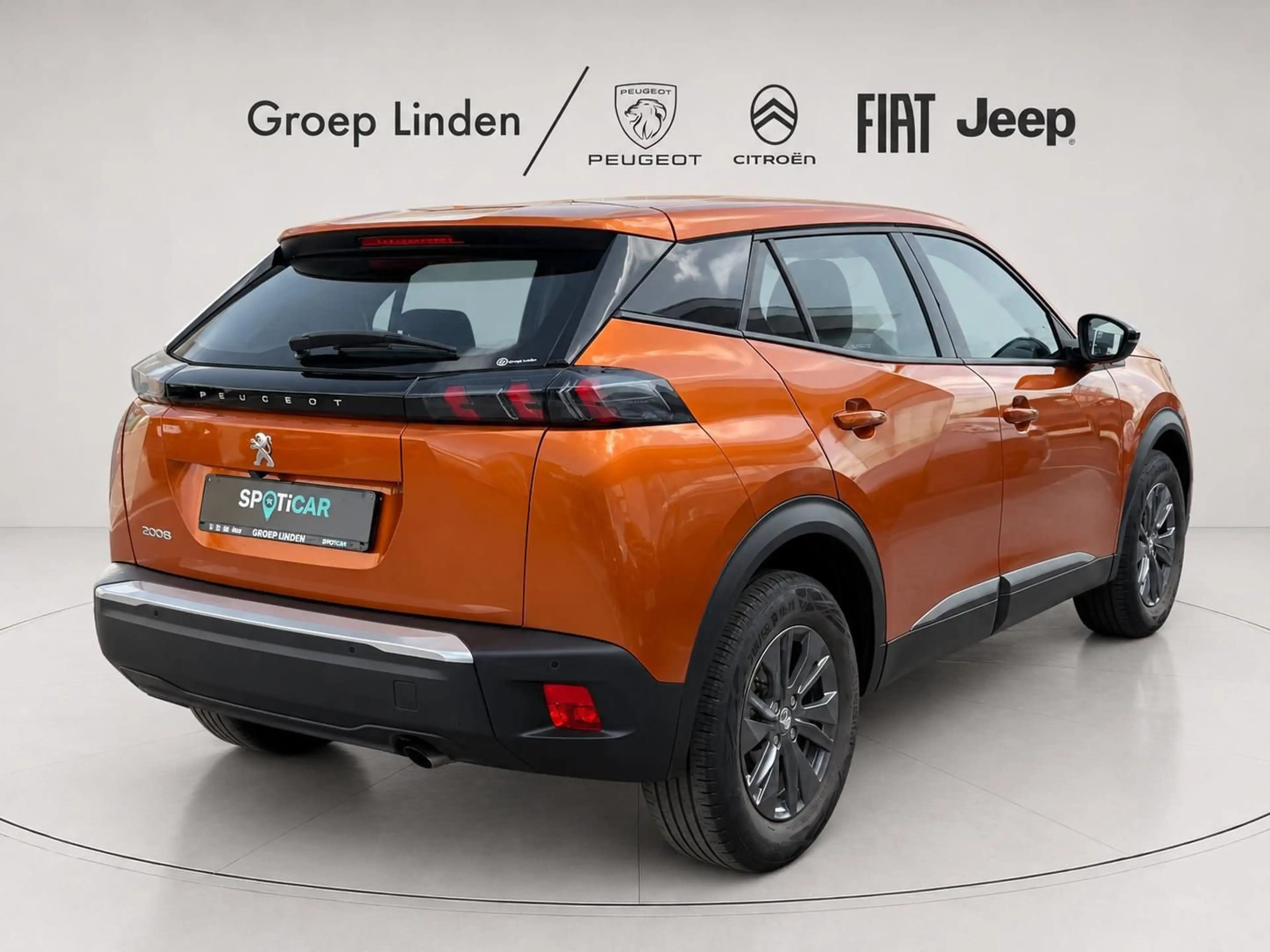 Peugeot 2008 *GPS* 1.2 BENZ 100 PK ACTIVE PACK — photo 6